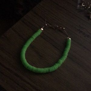 Mint green pretty color matches with anything pls but it’s my first one 🤗